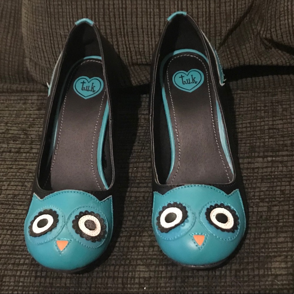 T.U.K. Owl Pumps